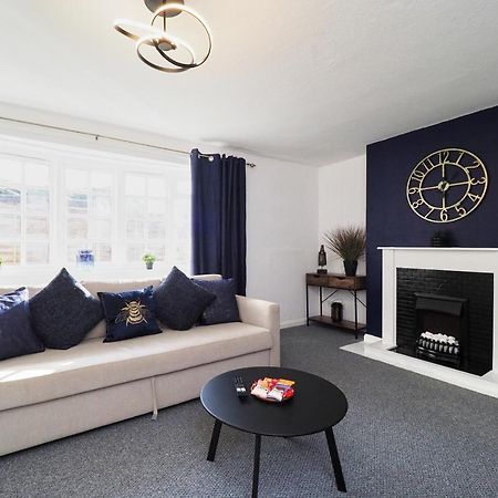 Home In Wellesbourne - Contractors - Families - Reduced Rates מראה חיצוני תמונה