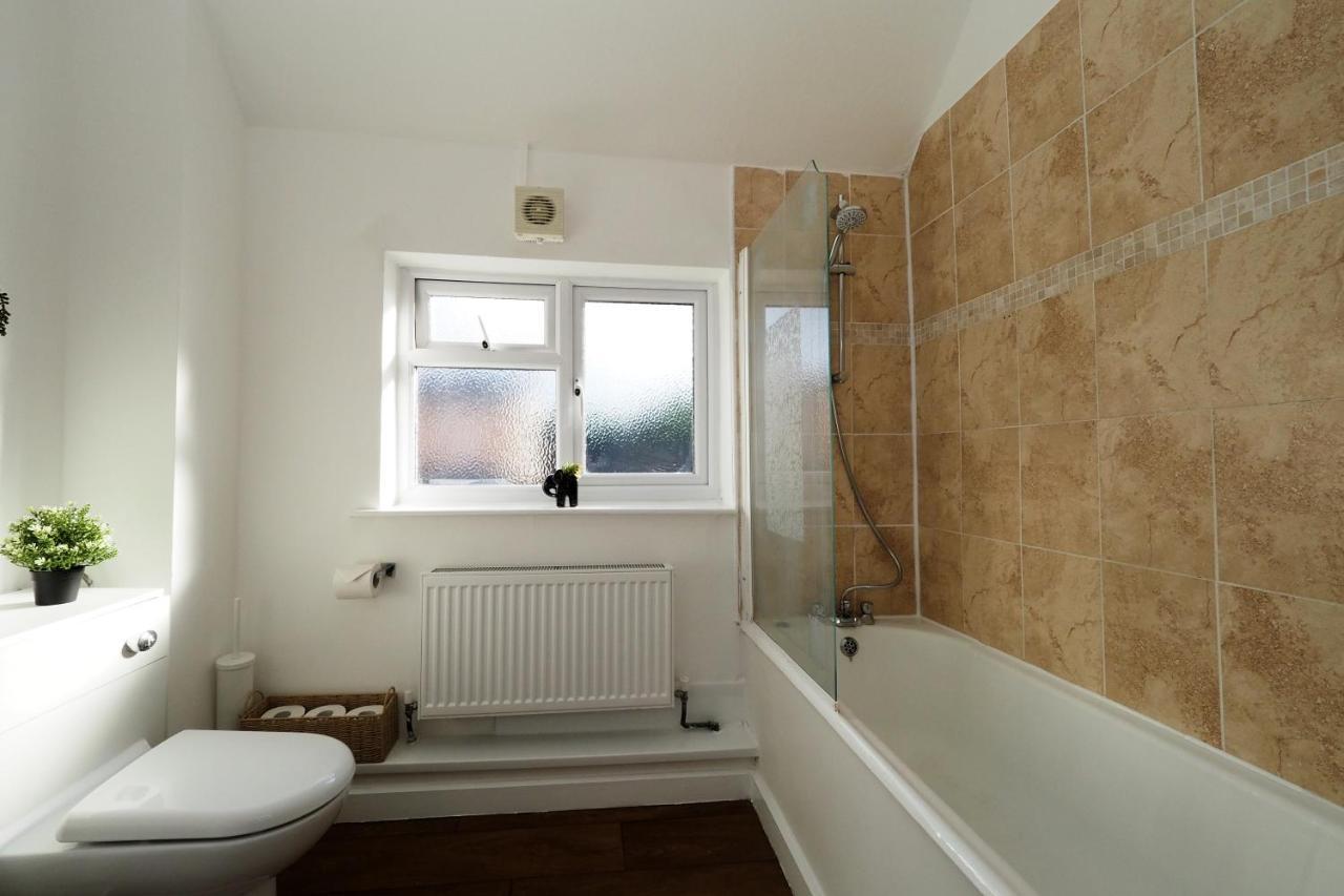 Home In Wellesbourne - Contractors - Families - Reduced Rates מראה חיצוני תמונה